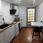 Ideales Meublees Pour Formation Et Mission Pro Hostel LʼIsle-Jourdain