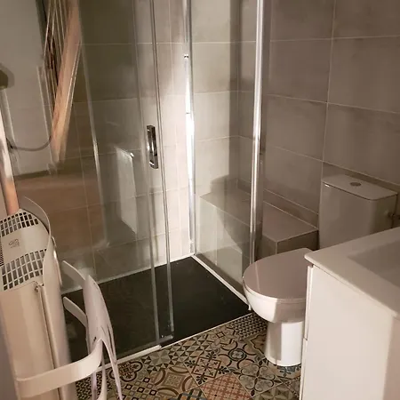 Meublees Et Spacieuses 伊瑟茹尔丹